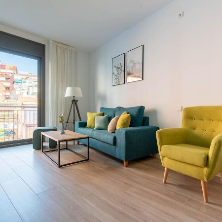Limehome Barcelona Carrer De Besalu 90 - Estancia Temporal Zewnętrze zdjęcie