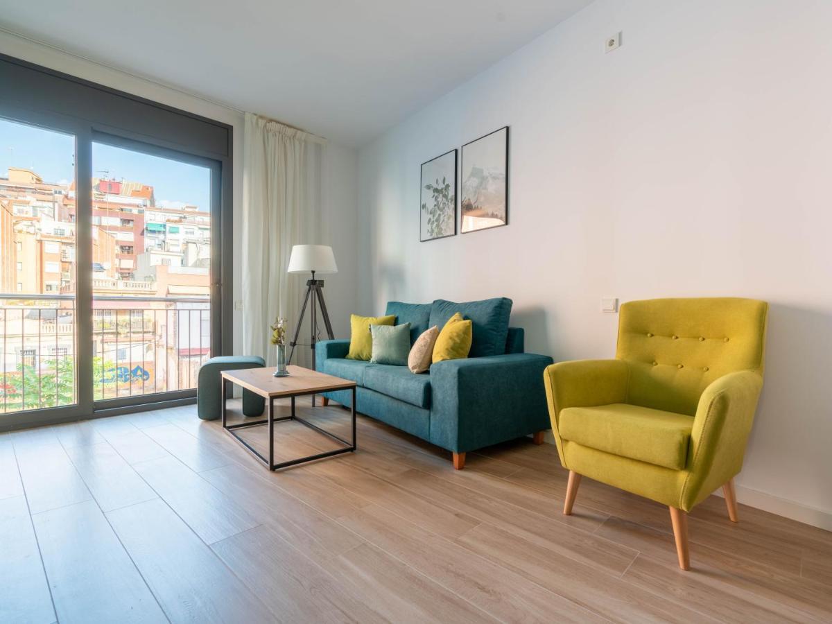 Limehome Barcelona Carrer De Besalu 90 - Estancia Temporal Zewnętrze zdjęcie