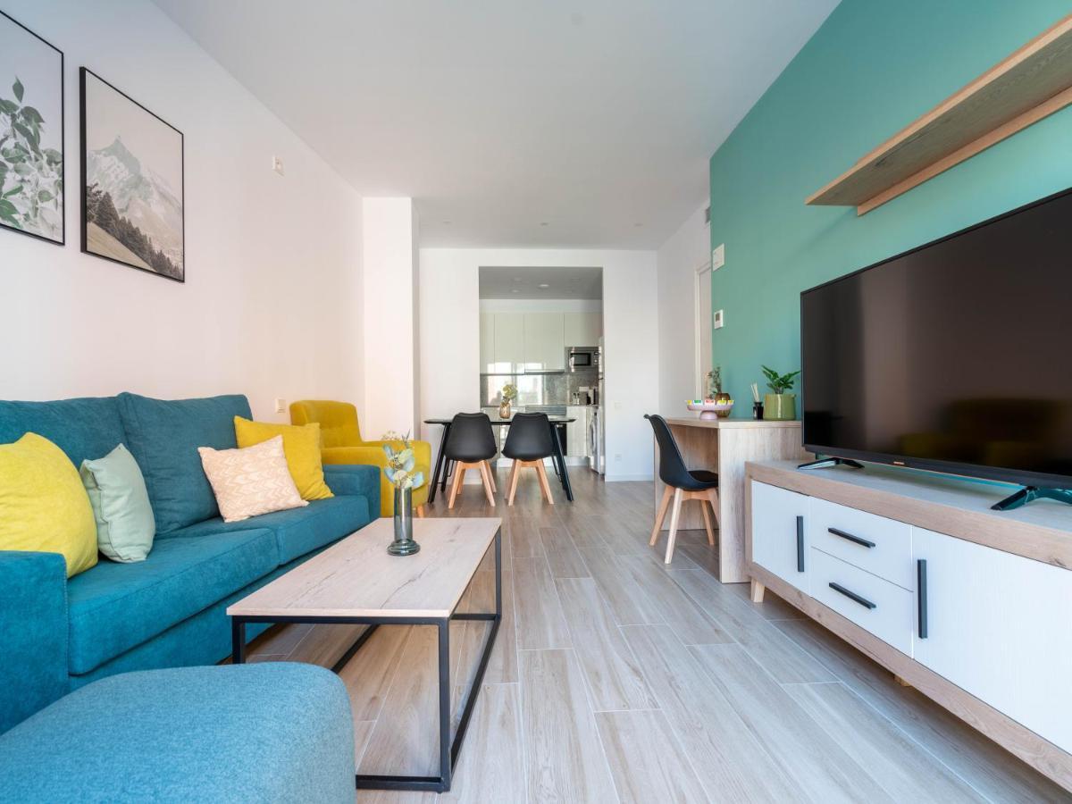 Limehome Barcelona Carrer De Besalu 90 - Estancia Temporal Zewnętrze zdjęcie
